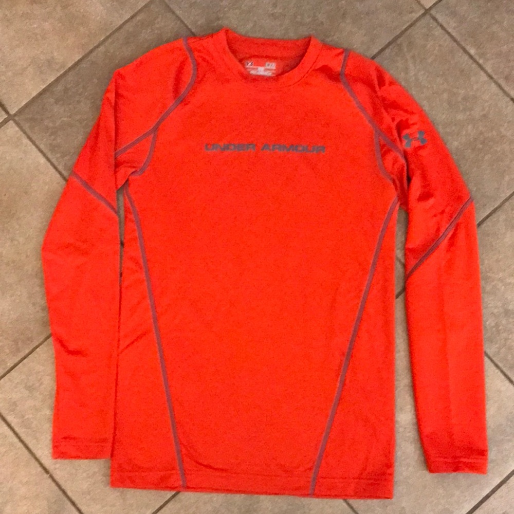 Under Armour cold gear fitted shirt size small
